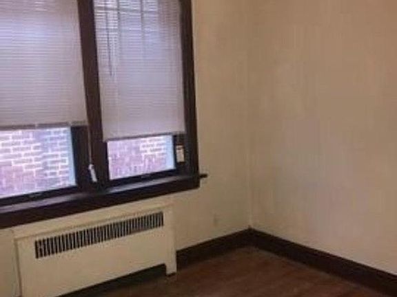 3rd image of 3712 Winnebago St #2H