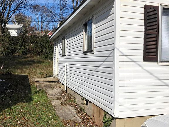 2nd image of 1311 Brookside Ave