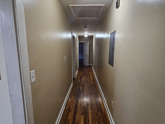 2nd image of 401 Orange St APT 4