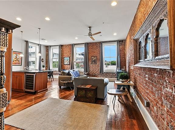 5th image of 801 Saint Joseph St #11