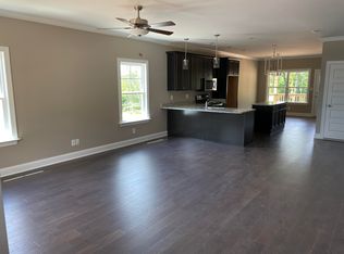 8112 Cobblestone Dr SW #40, Cleveland, TN 37311