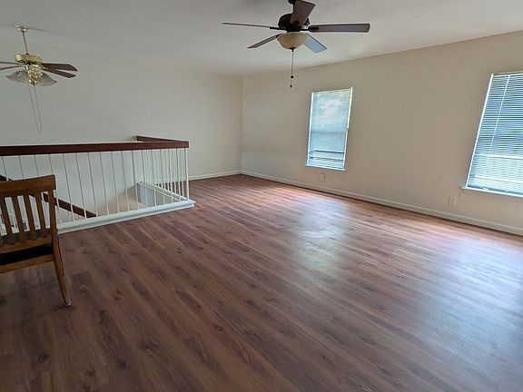 Upstairs Living Area