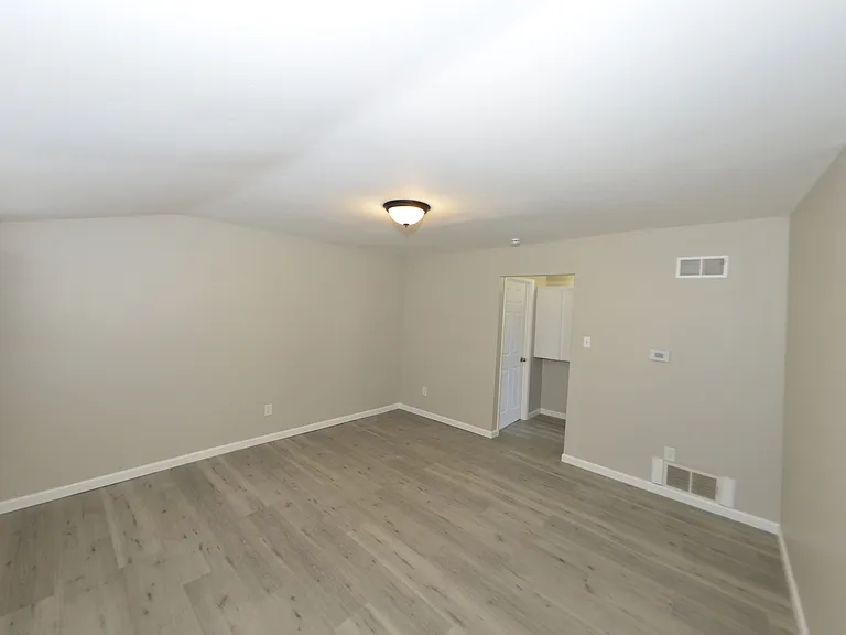 1517 Waverly St #A — Photo 11