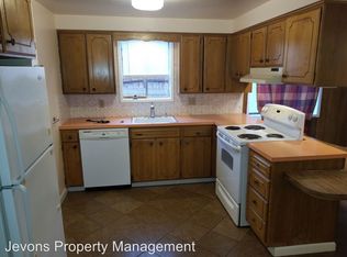 210 1/2 S 40th Ave, Yakima, WA 98908