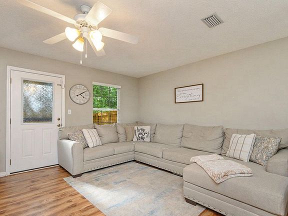 4th image of 964 Scenic Oak Ln #1