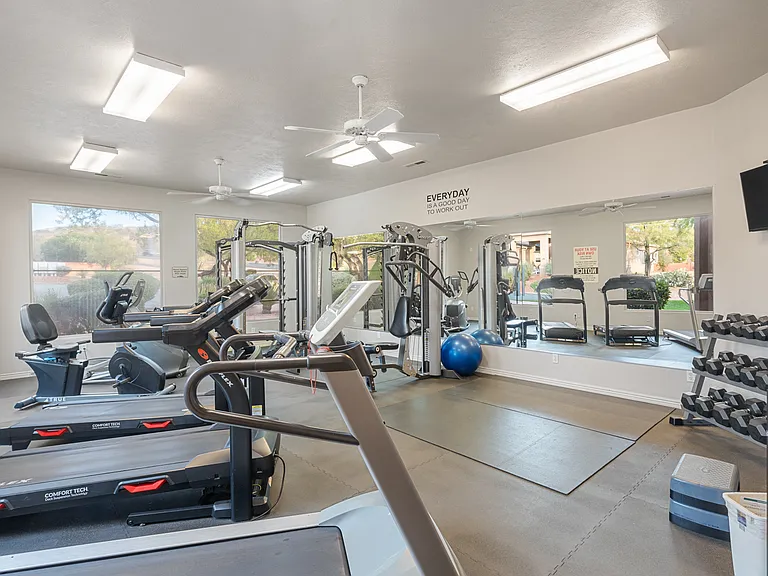 1590 N Sonoran Dr — Photo 12