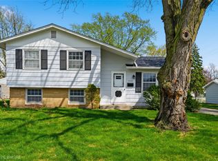 4205 67th St, Urbandale, IA 50322