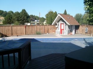 249 W 23rd Pl, Kennewick, WA