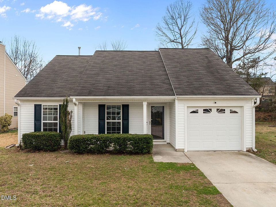 1st image of 5015 Croftwood Dr