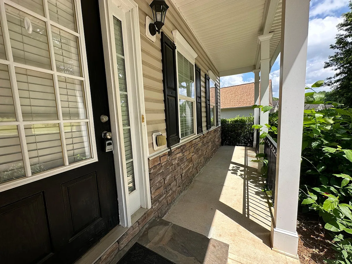 Building Photo - Caney Fork Cir