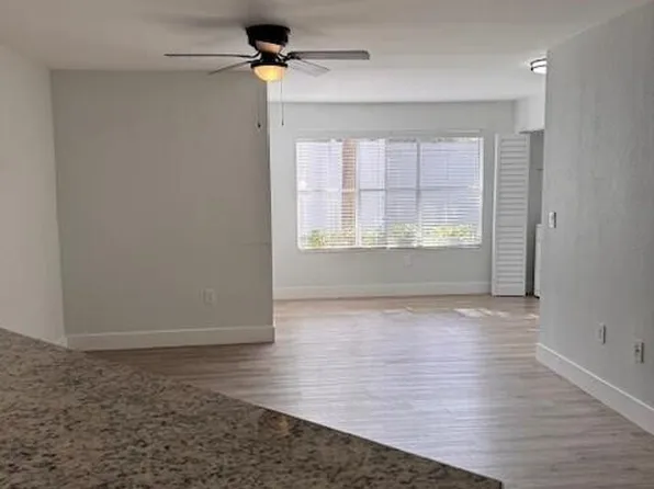 1401 Village Blvd APT 2117, West Palm Beach, FL 33409