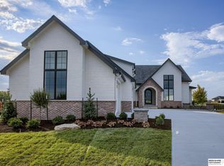 3319 S 209th St, Elkhorn, NE 68022