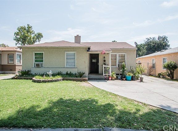 2nd image of 2727 N Mountain View Ave