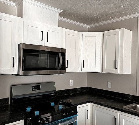 5th image of 333 E Lakewood Blvd #141