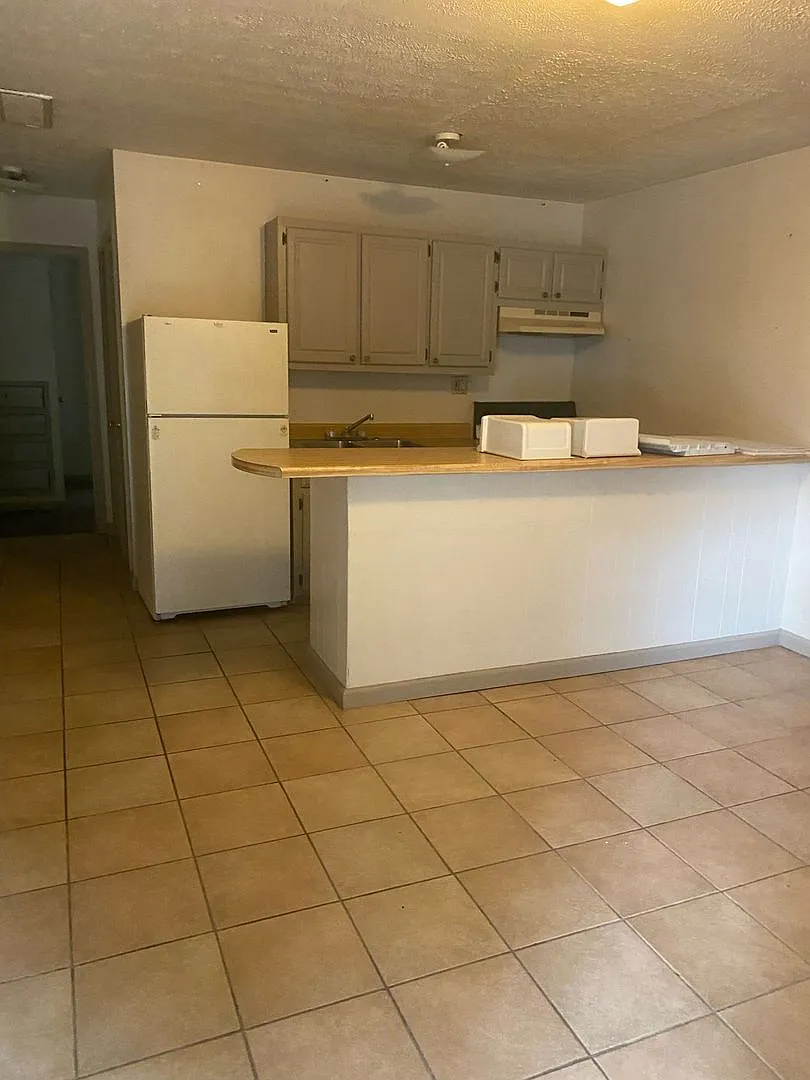 Building Photo - 108 Smith Dr #5