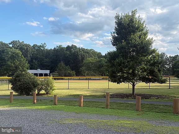4th image of 3472 Rock Run Rd