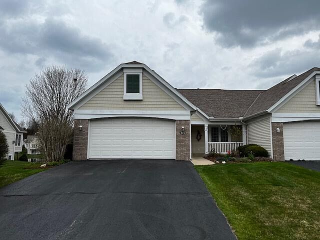 1st image of 326 Timberlake Dr E
