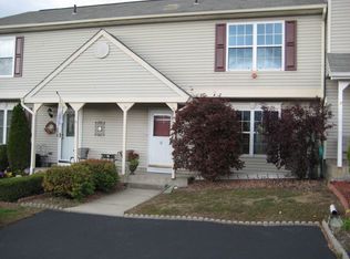 5 Mila Rd, Warwick, NY 10990