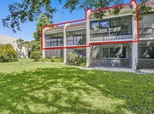 1807 Embassy Dr APT 203, West Palm Beach, FL 33401