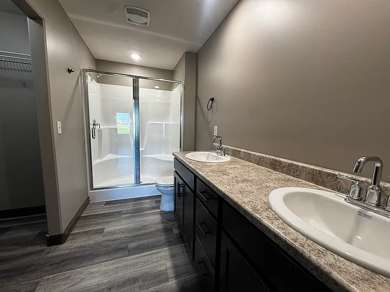 4010 E Avenue Pl — Photo 11