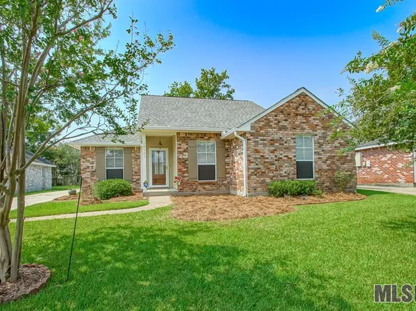 18427 Lake Camellia Ave, Baton Rouge, LA 70817