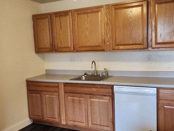 4th image of 3720 Martin Luther King Jr Pkwy APT 19