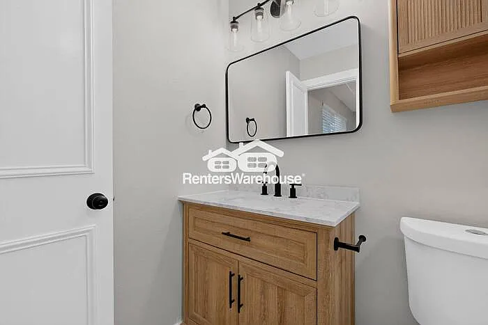5306 Vincennes Ct — Photo 25