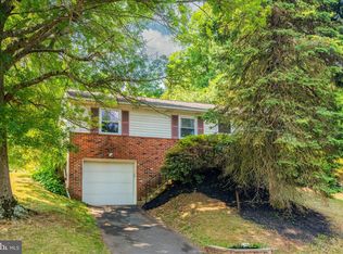 614 Mansfield Rd, Willow Grove, PA 19090