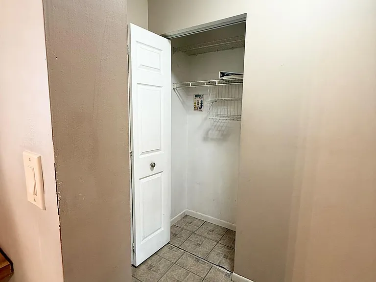 930 SW 9th Street Cir #205 — Photo 25