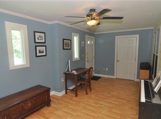 1214 Kendall Dr, Durham, NC 27703