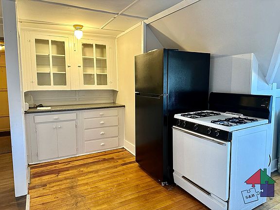 2nd image of 235 Elm St #3A