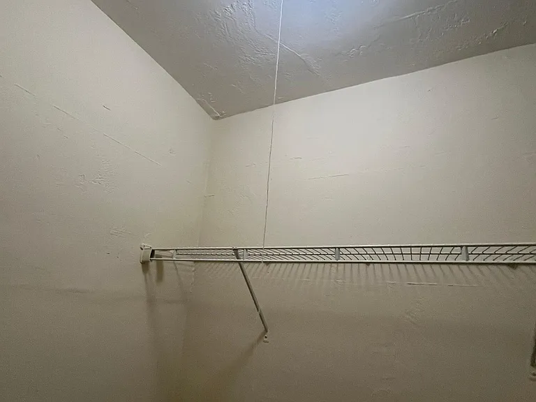 1370 NE 119th St #137008 — Photo 30