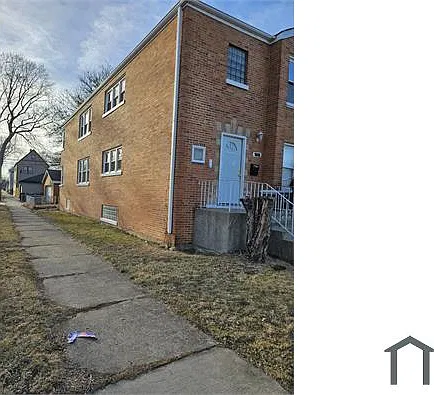3 bed, $1,825 — Photo 3