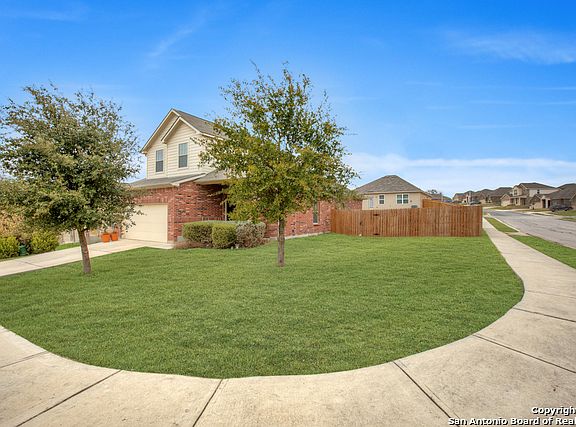 2nd image of 308 Primrose Way
