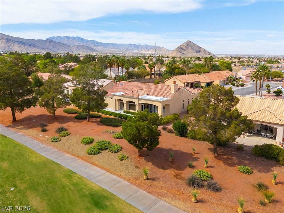 1st image of 9213 Villa Ridge Dr