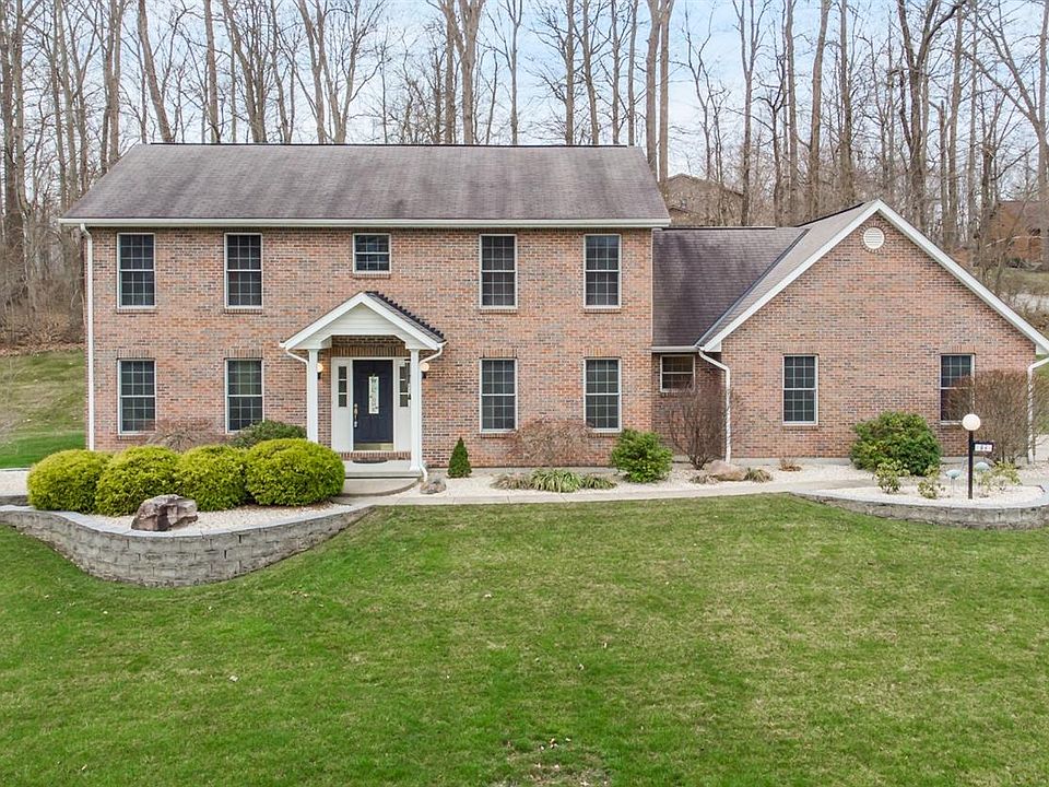 1st image of 83 Valley Dr