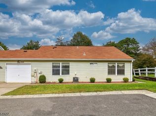 817A Liverpool Cir, Manchester, NJ 08759