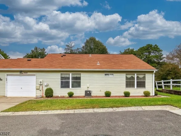 817A Liverpool Cir, Manchester Twp., NJ 08759