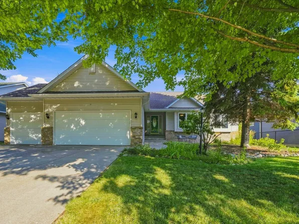 18824 Excalibur Trl, Farmington, MN 55024