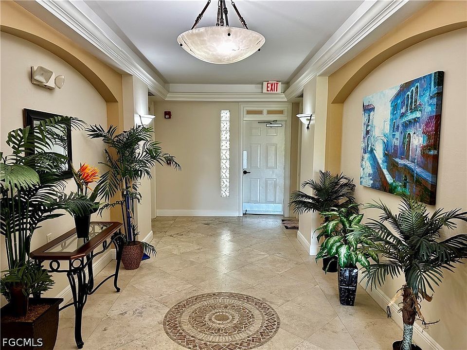 1st image of 1518 SW 50th St APT 204