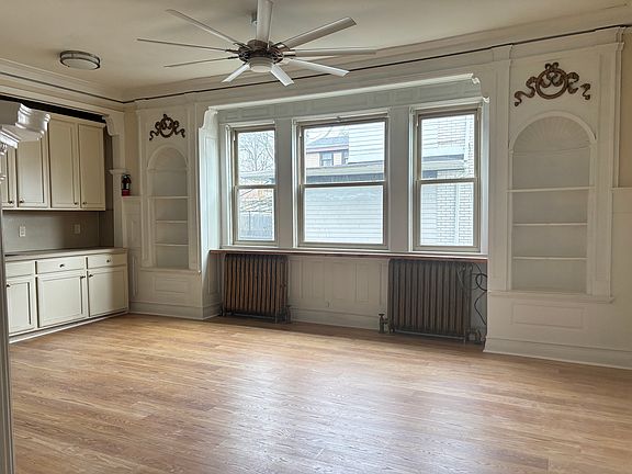 2nd image of 177 Jewett Pkwy APT 2
