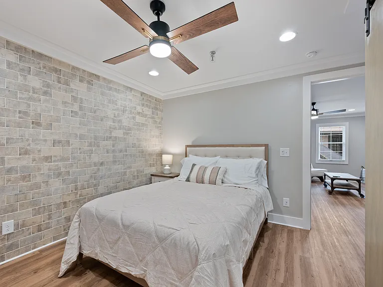 1143 Columbia Ave #C21 — Photo 10