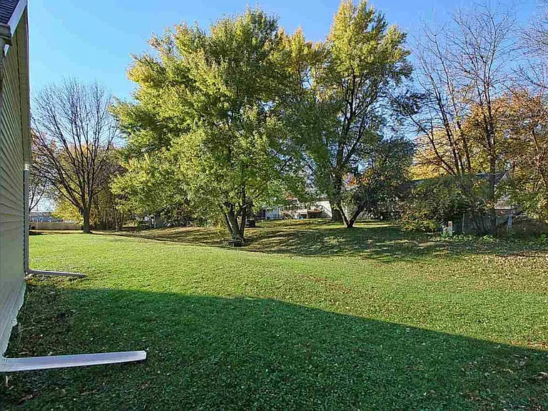 2503 Aster Ave — Photo 36