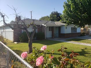 211 N Balmayne St, Porterville, CA 93257