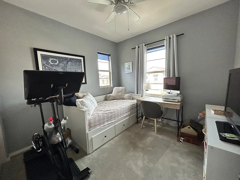 1129 Savanna Ln — Photo 12