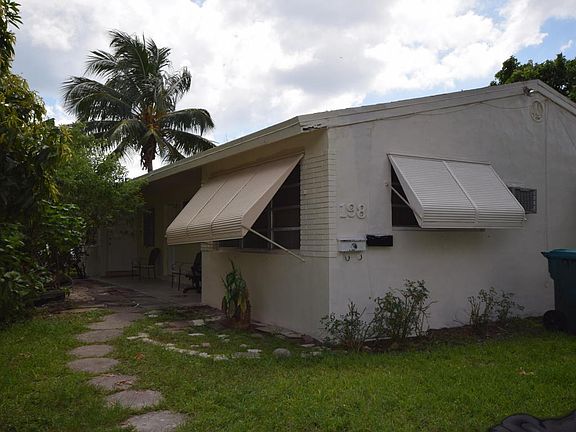 3rd image of 198 SE 27th Ct
