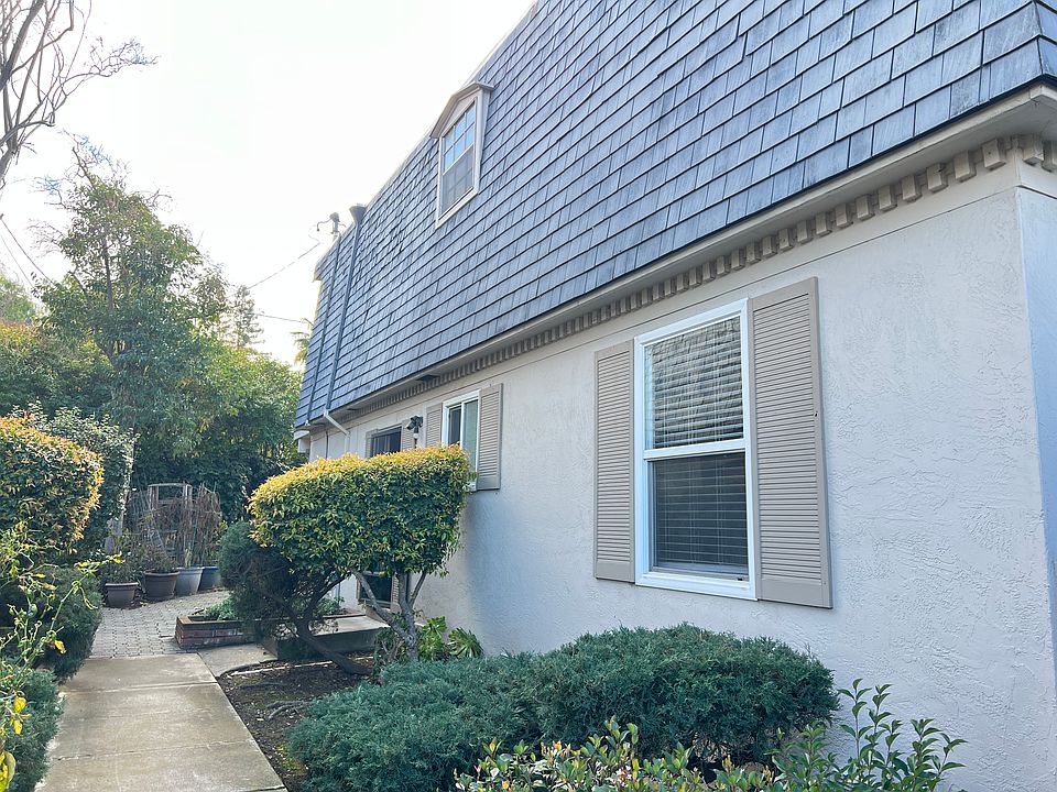 1st image of 904 Maria Ln #A