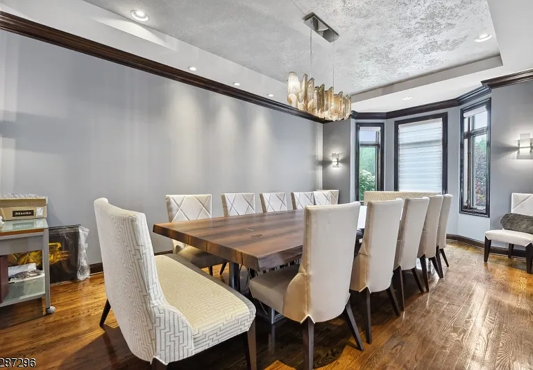 14 Michelle Ln — Photo 10