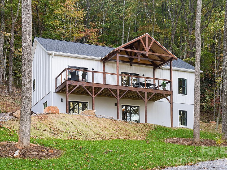 1st image of 1487 Golf Course Rd