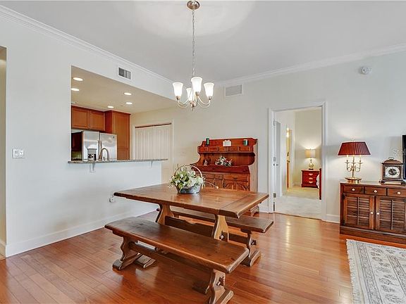 5th image of 2305 Edgewater Dr APT 1512